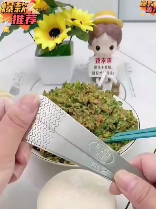 包饺子包子挖馅馄饨馅铲，不锈钢不粘勺，包水饺工具真好用#厨房好物##春夏必备家居神器#