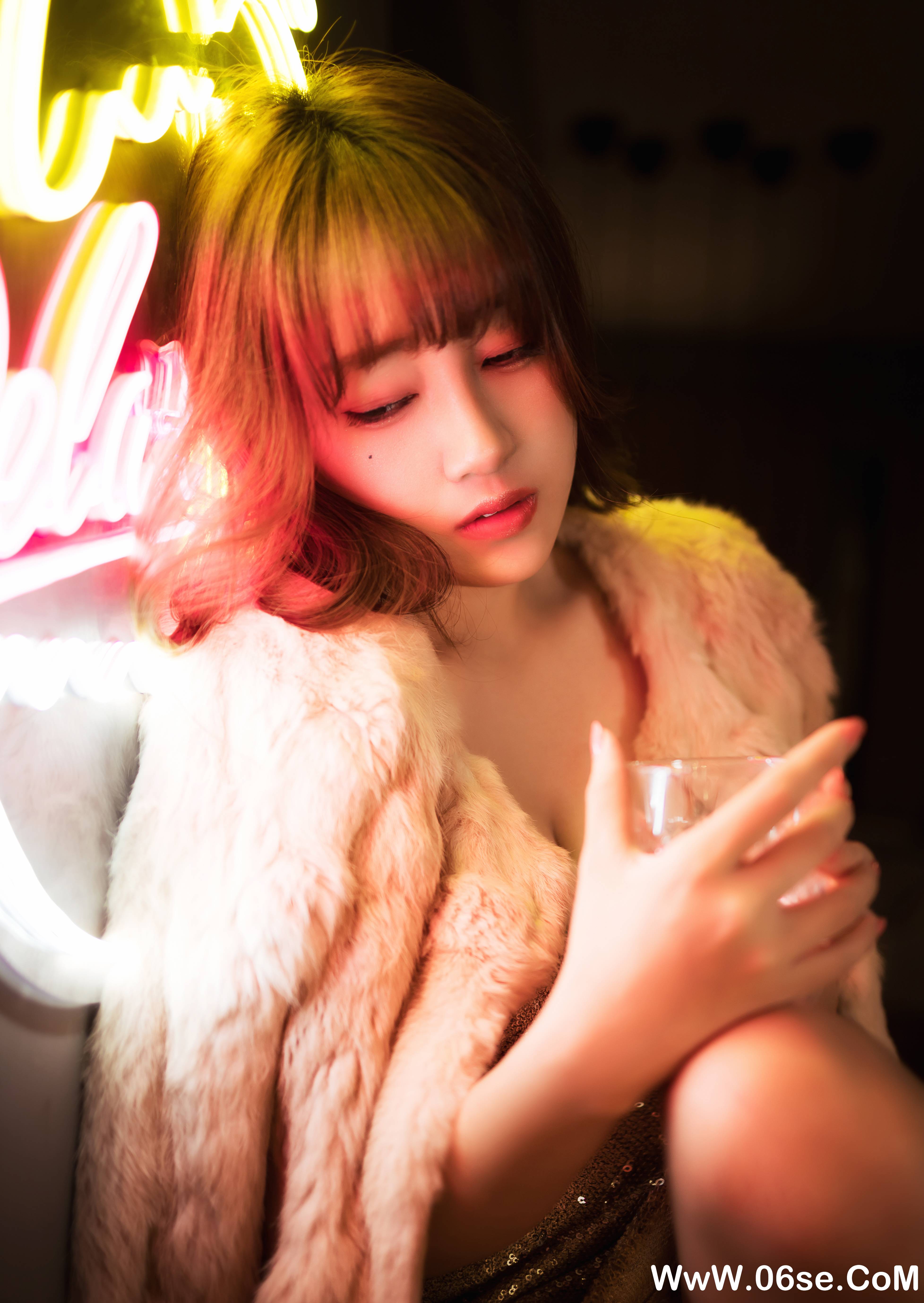 图片[27]-[YALAYI雅拉伊] 2021.01.13 NO.751 虞艺《独自买醉》[44P+1P439M]-六色网