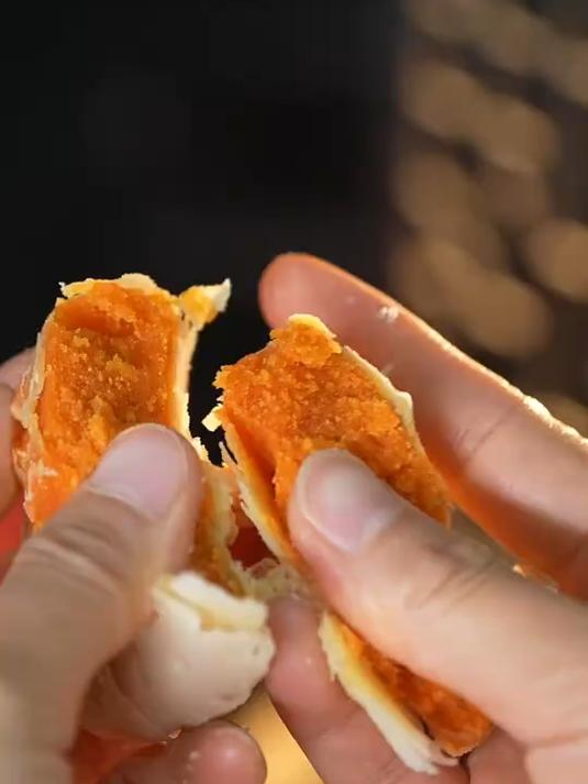 谁懂啊!这个黄庄的苏式月饼真的好好吃啊,千万不要错过哦