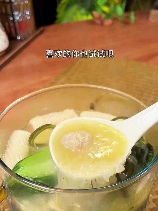 过年大鱼大肉吃多了 你可以试试这个家乐浓汤宝 瞬间清水炒鸡汤