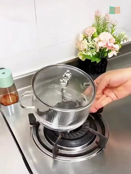 炒菜锅打滑热锅锅形放不下的问题只需一个煤气灶防滑支架