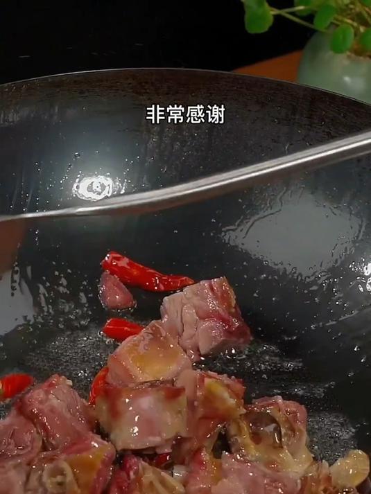 这个农家风干腊鸭腿真的巨香!肉质紧实有嚼劲咸香入味超好吃