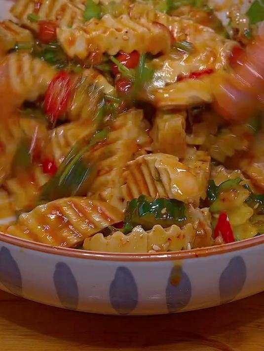 酸辣美味的凉拌素鸡