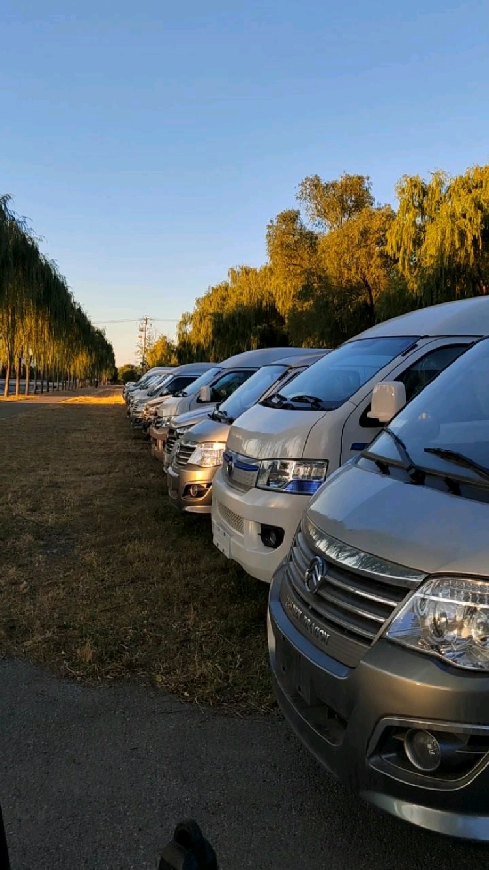 大量库存车,批发价,能进北京二环的,10座6座2座4座福田蒙派克、金龙面包车、金旅海狮