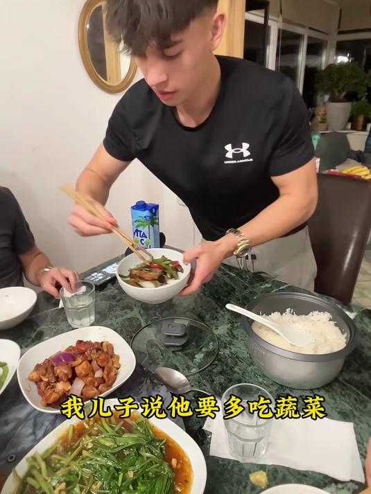 在英国的食材实在有限,有些大家推荐的菜品在这边也买不到