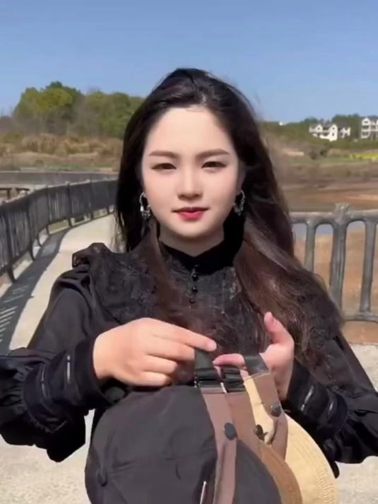 2026春夏季新款赫本风渔夫帽！女遮阳百搭休闲鸭舌帽必备  