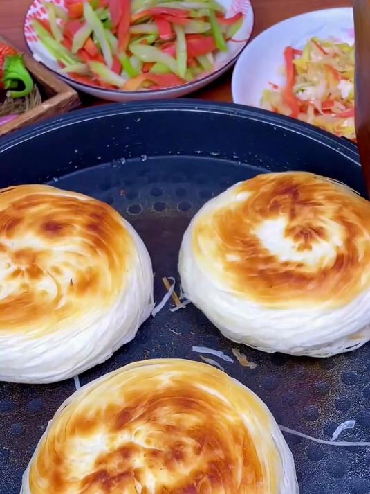 潼关肉夹馍饼胚,加热即食超便捷?