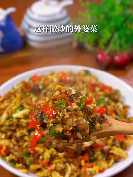 正宗湖南外婆菜!古法腌制,炒腊肉下饭,咸香开胃即食