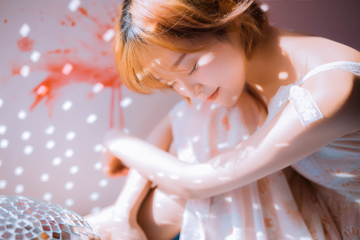 图片[2]-少女的祈祷-六色网