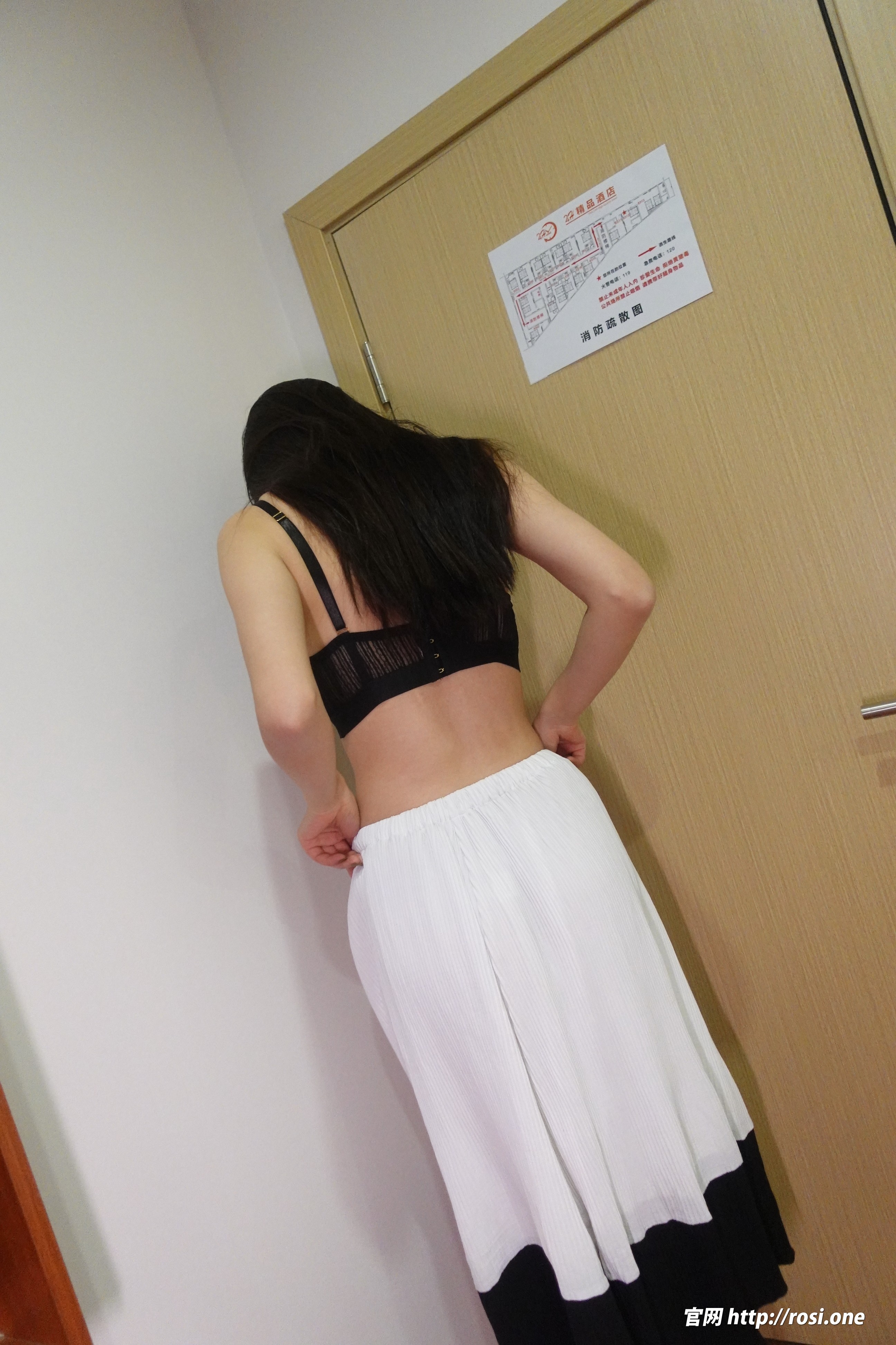图片[33]-[ROSI写真]2022.01.28 NO.3707[133+1P／179MB]-六色网