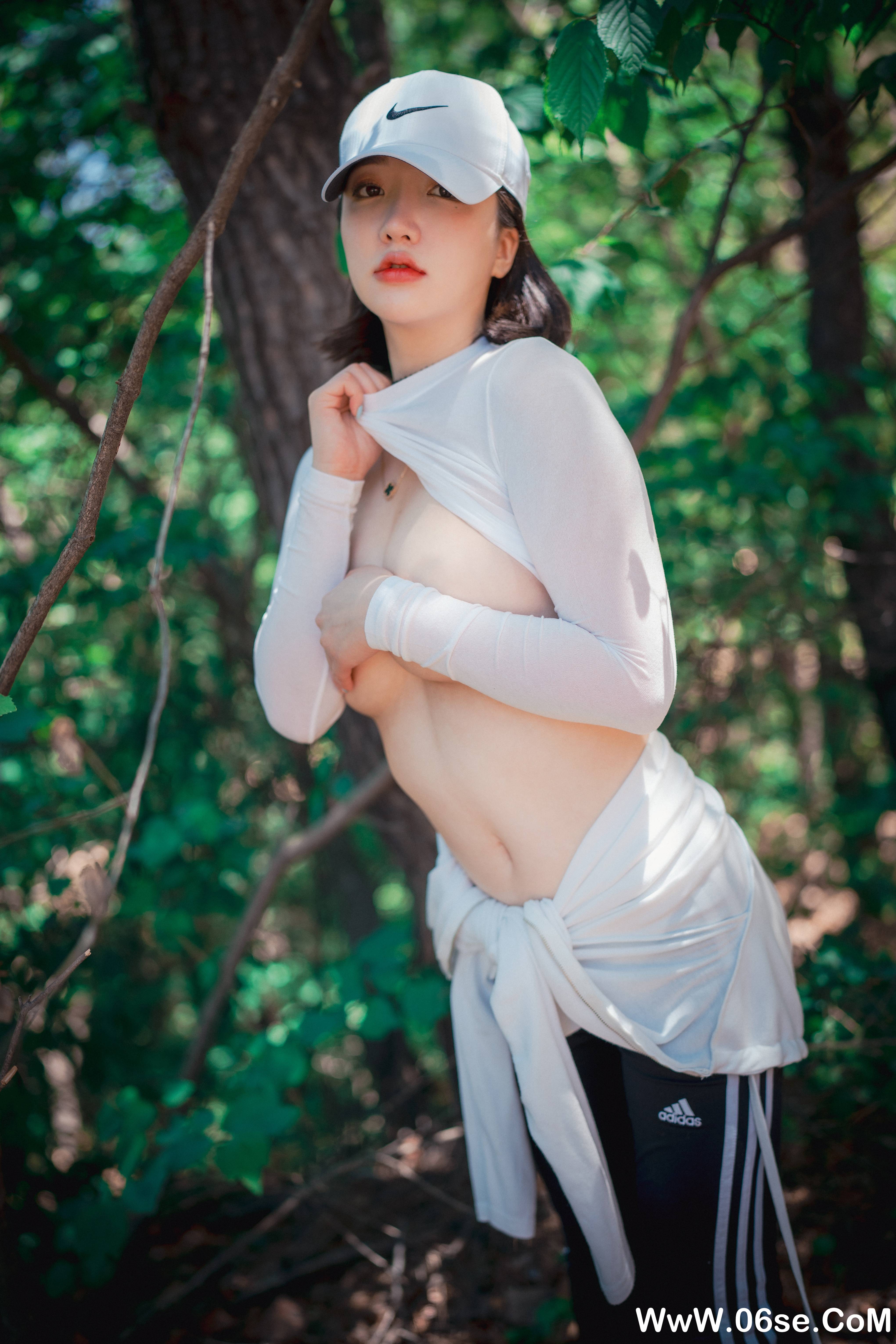 图片[236]-DJAWA – NO.085 Naughty Trekking [288P1.7G]-六色网