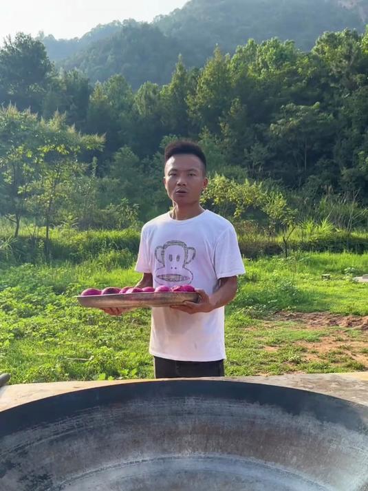 水果排骨泡面,农村柴火美食