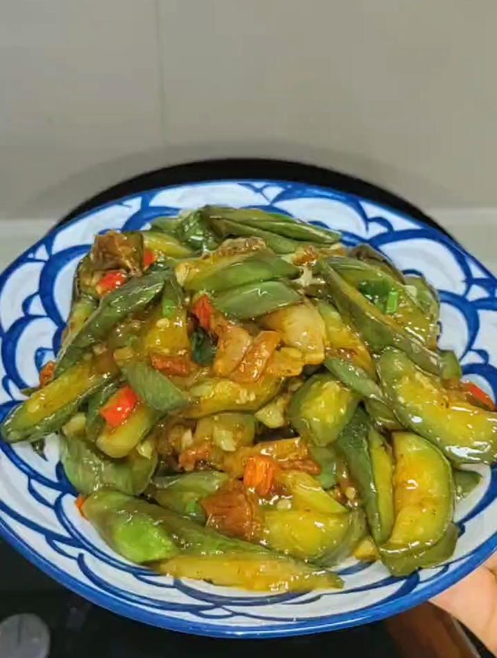 咸鱼茄子煲的做法最正宗的做法