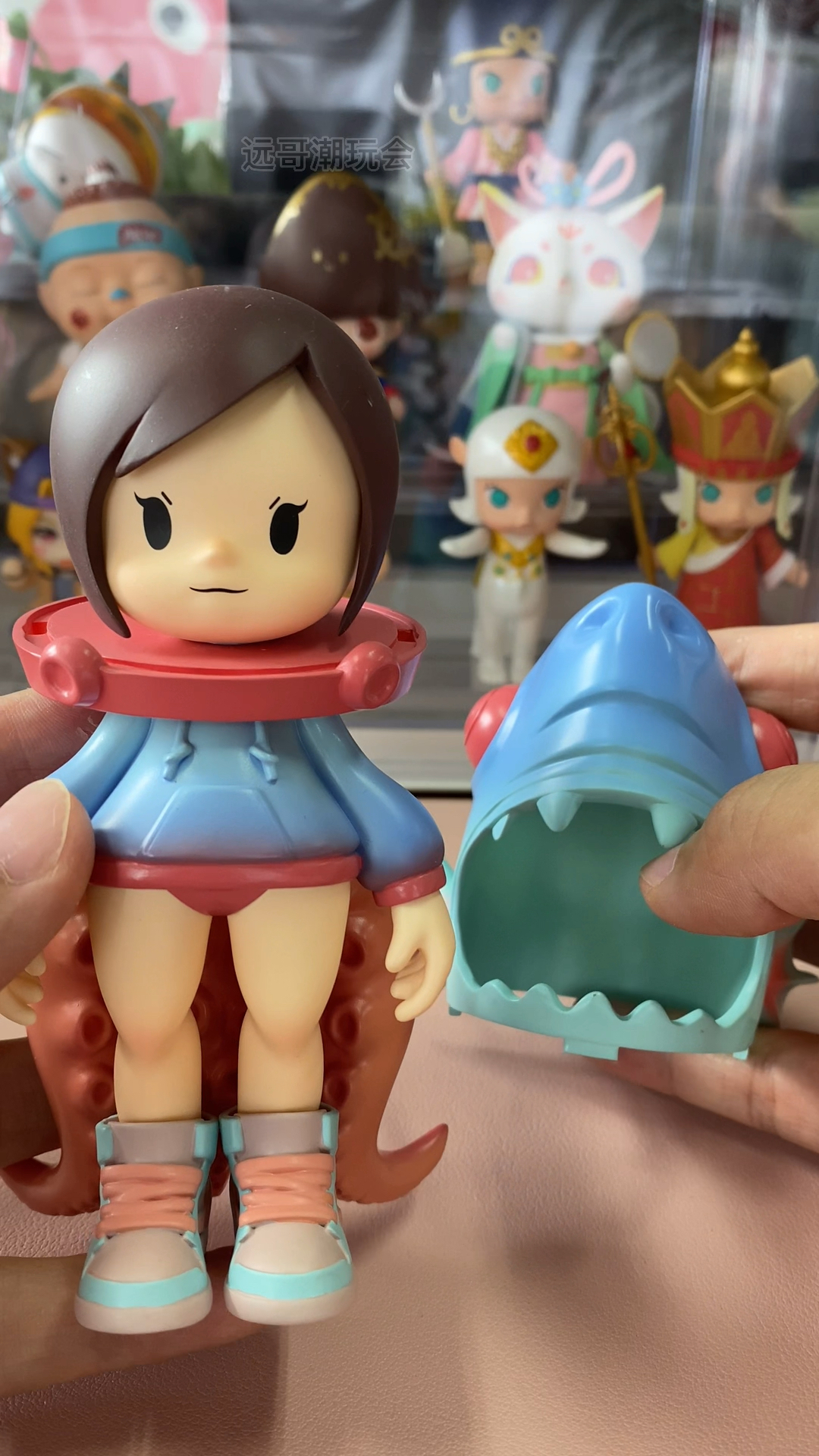 鲨鱼头盔、章鱼尾巴,神秘入侵版小玉她来了～