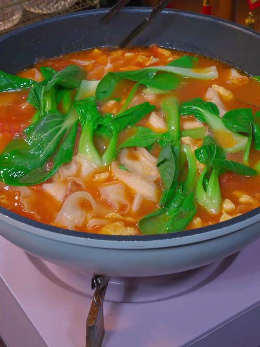 香喷喷的番茄鸡汤面