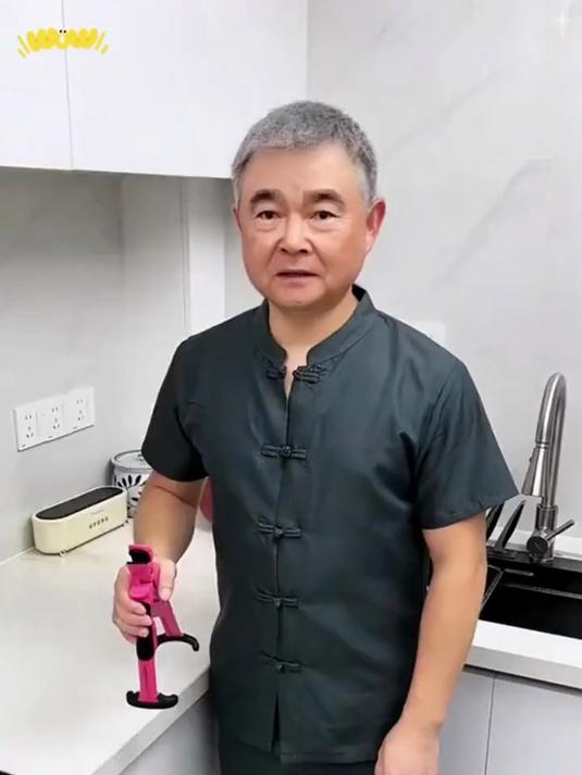 蒸锅取碗不用愁!三合一防烫夹,防滑稳固超顺手