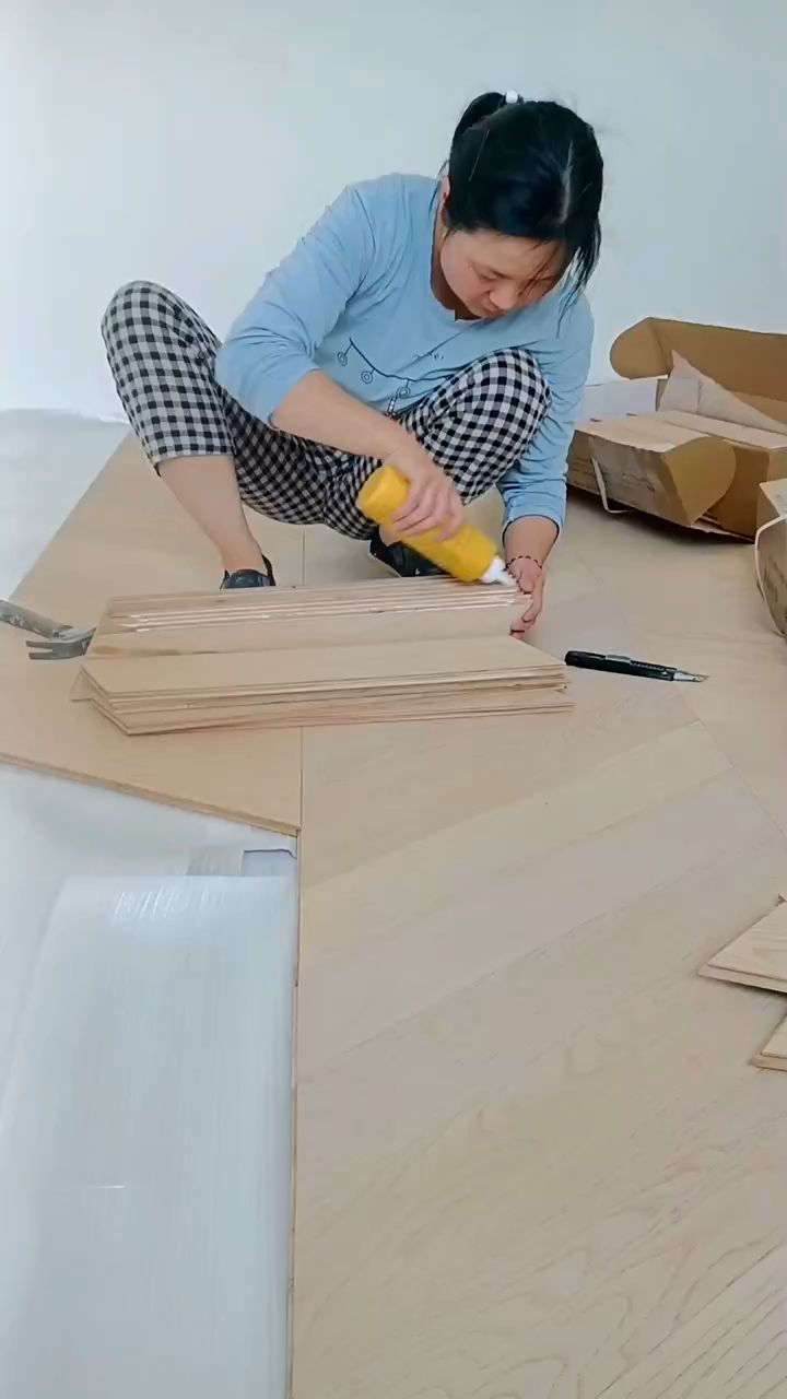 #鱼骨拼地板#铺地板