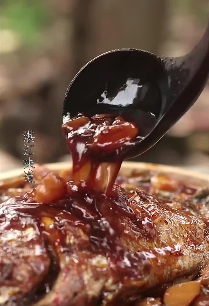 红烧罗非鱼简单的食材,简单的做法,在家就能轻松制作