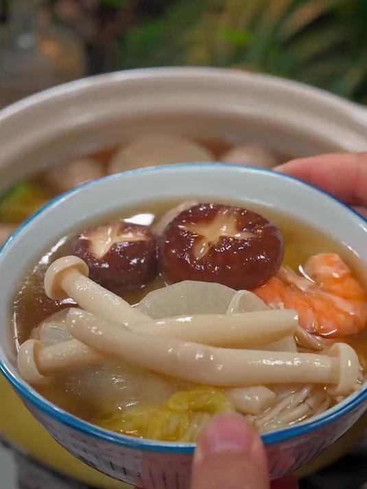 深夜饿了又怕长肉,还想吃得舒服点,来碗关东煮吧