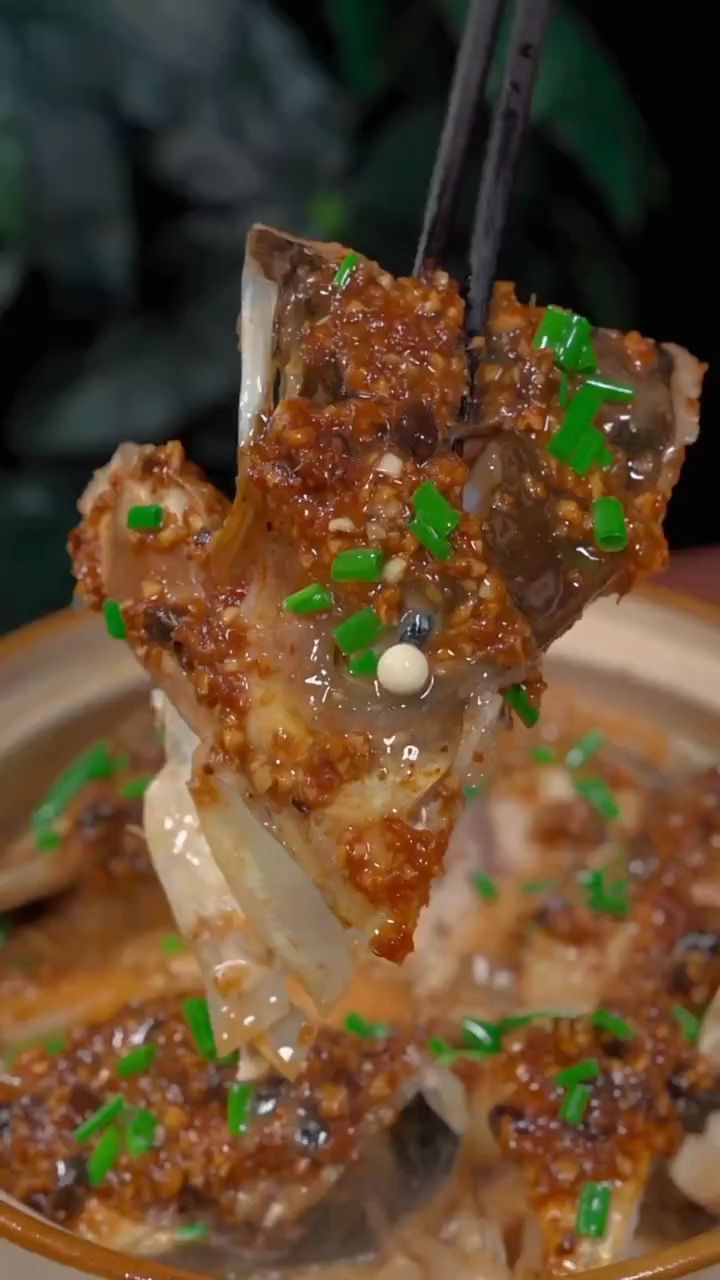 豉汁鱼头不要直接上锅就蒸,其实像我这样做才是最好吃的,简单鲜香滑嫩无腥味非常下饭