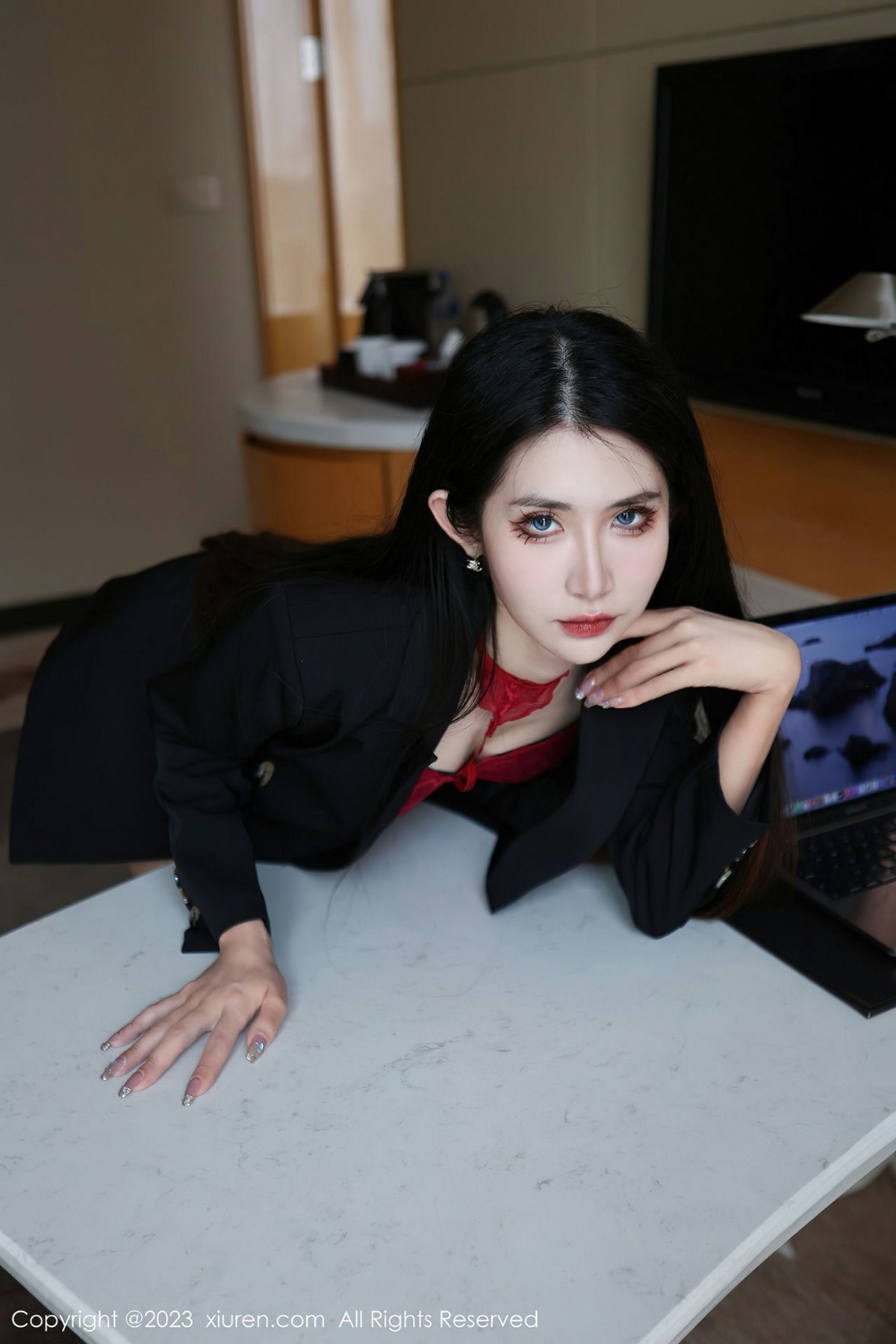 图片[47]-【XiuRen秀人網】2023.03.13 Vol.6402 依娜Yina【112P】-六色网