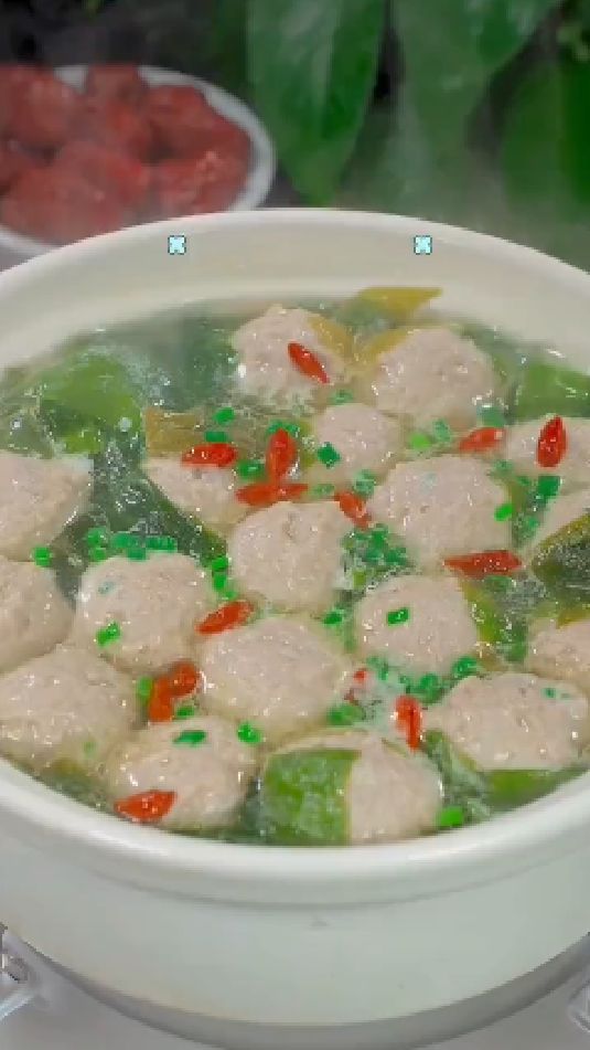 莲藕肉丸汤的做法