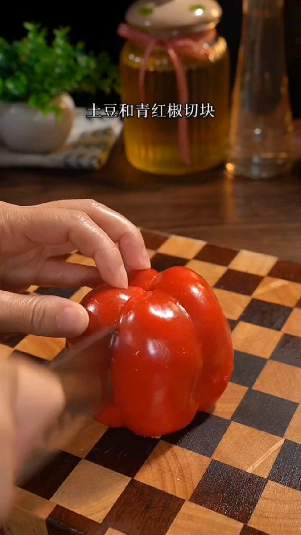 黄焖鸡米饭的做法