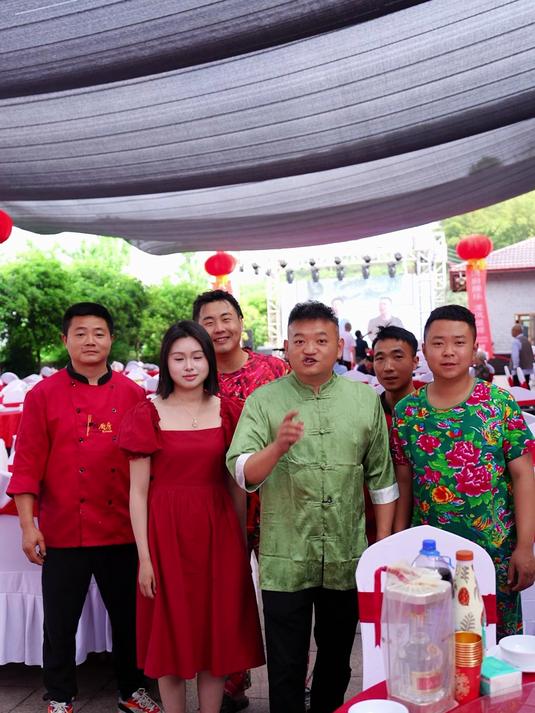 在铜梁办一个八十岁的寿宴,这些菜你看怎么样?