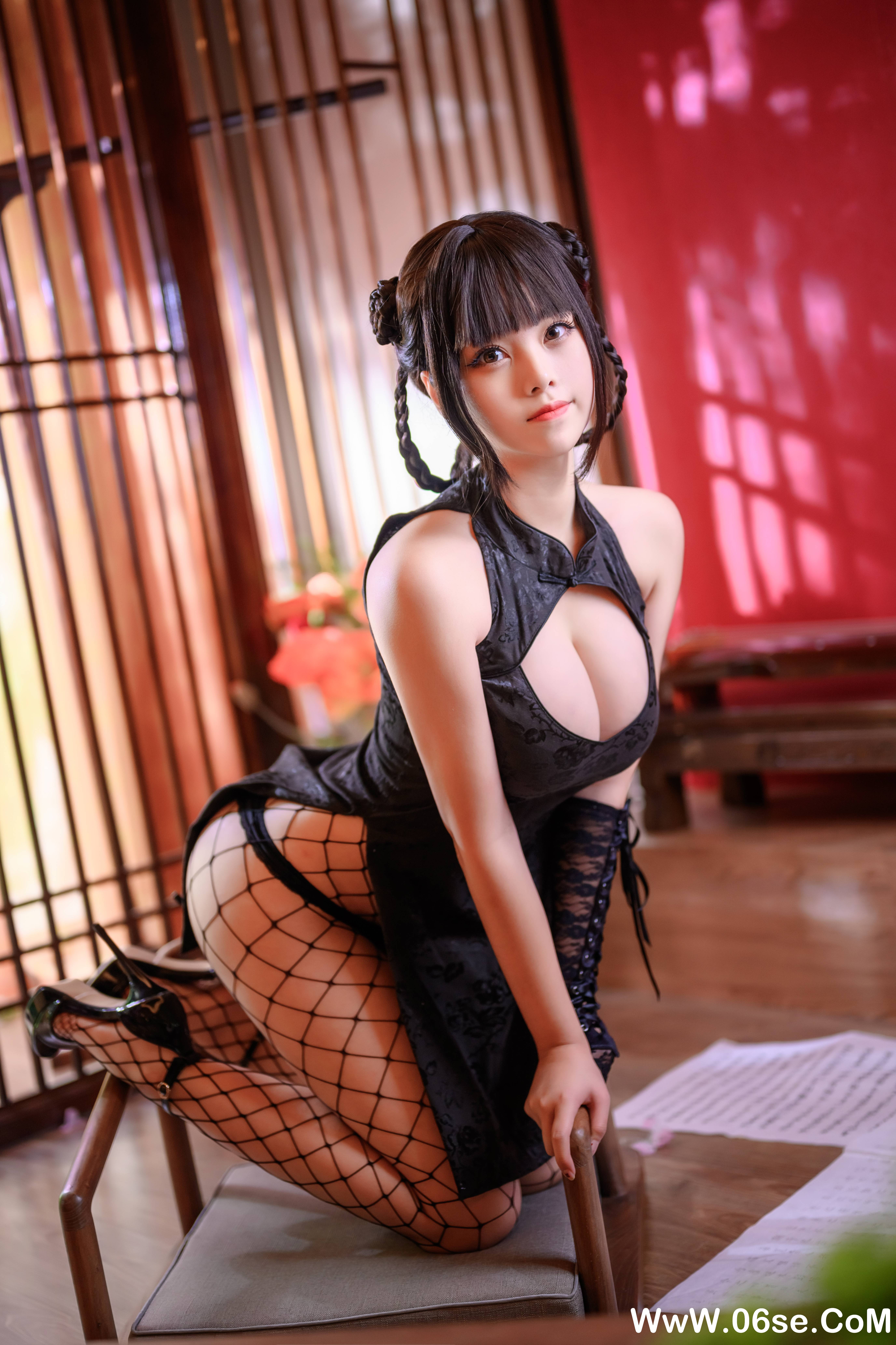 图片[2]-蜜汁猫裘 NO.062 – 魔女旗袍 [56P1.08G]-六色网