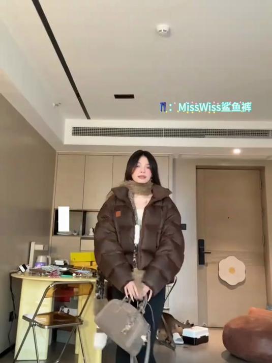 鲨鱼裤穿搭思路x5！保暖不费力时髦穿搭get