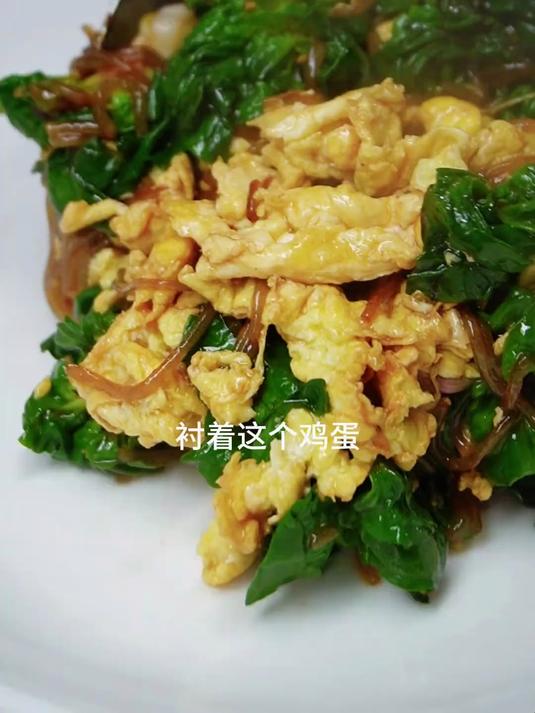菠菜粉丝炒鸡蛋，家常小炒