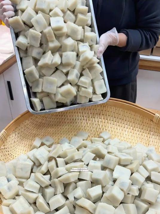 起了个小早，做了份属于我和好姐妹的精致早餐！