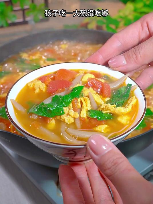 给孩子做个有菜有蛋有主食的莜面鱼鱼吧