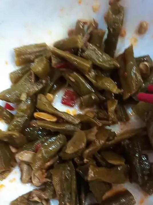 老坛发酵的香辣酸豆角,多种吃法超过瘾,酸辣脆爽