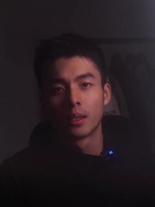 做肌肉男里的彭于晏,而不是感情里的下等人