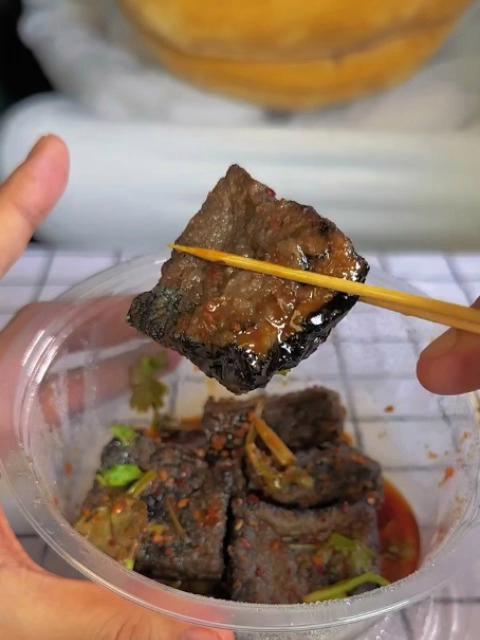 你们知道臭豆腐怎么做的吗?