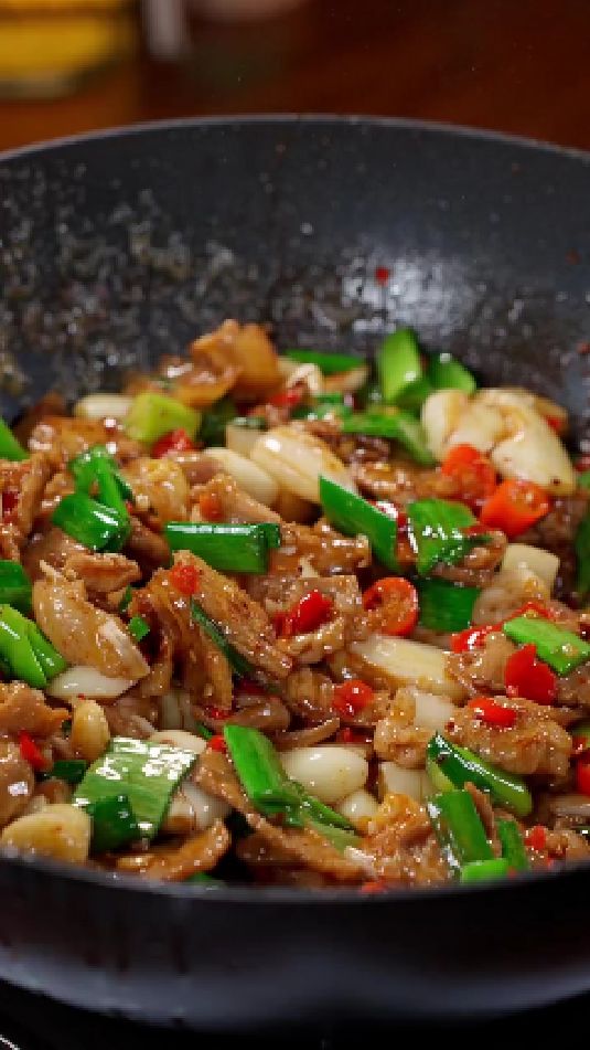 肉炒蒜瓣的做法