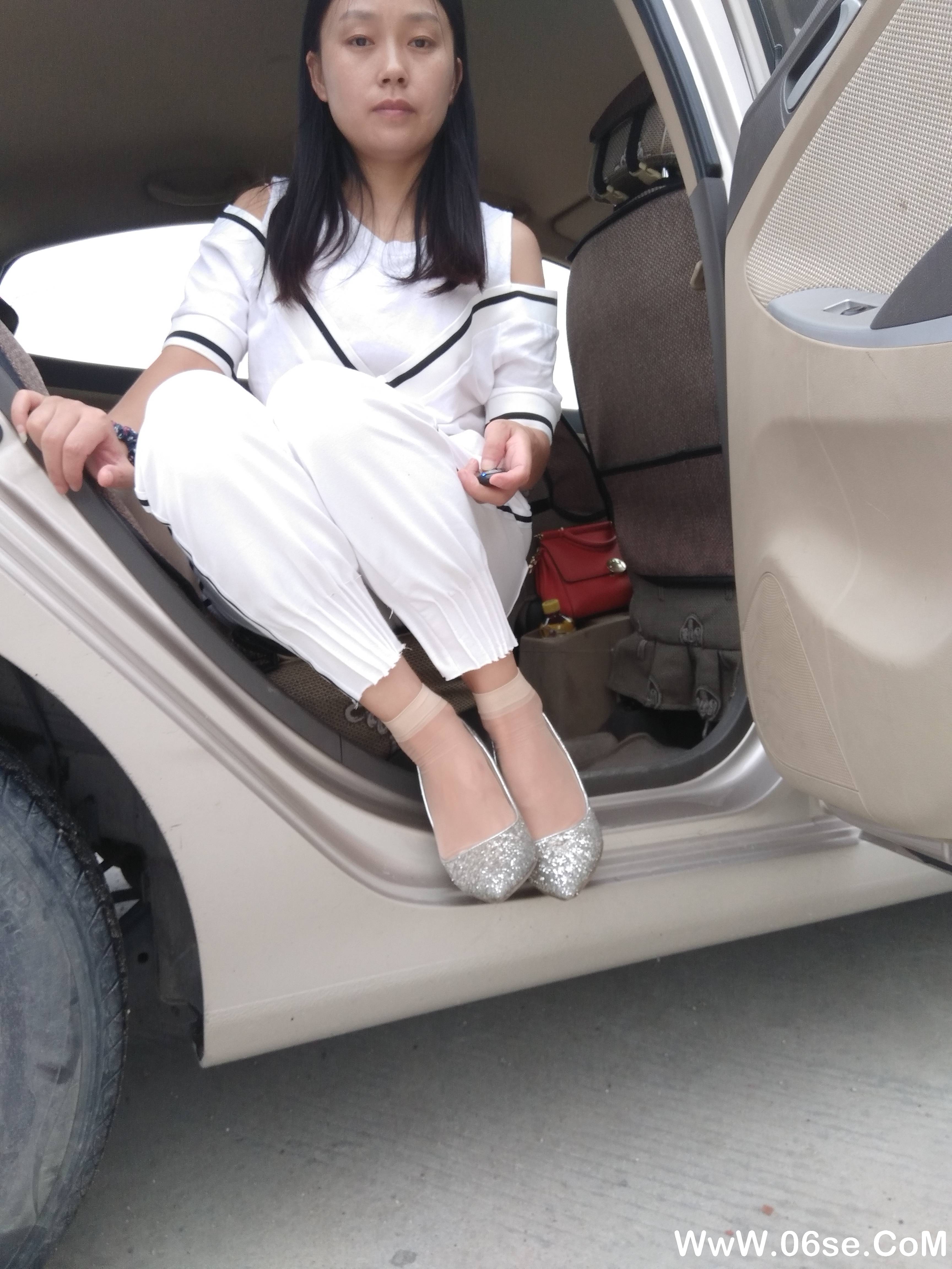 图片[26]-学妹校园寝室短丝系列041期 吴婷婷[72P221M]-六色网