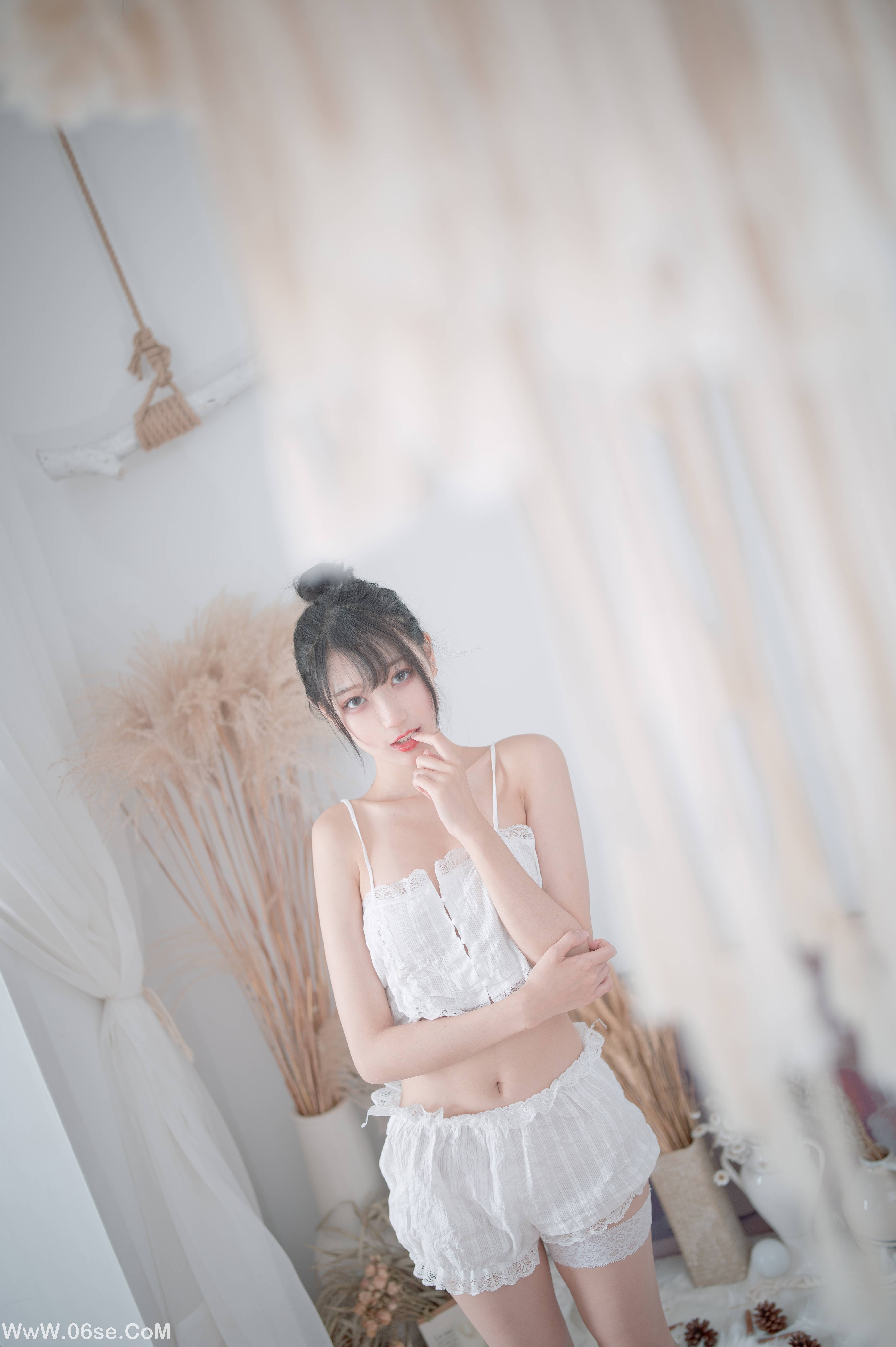 图片[17]-周叽是可爱兔兔 NO.015 白色睡衣[23P196M]-六色网