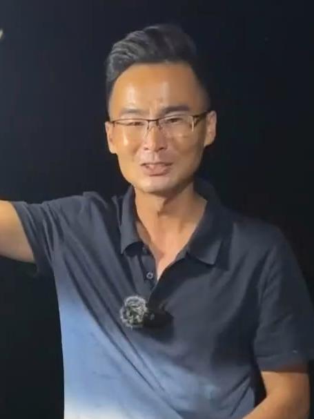 沂河夜钓大鲫鱼，真的太过瘾了，大家赶快行动起来！