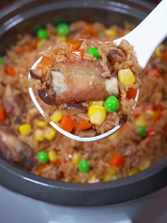 鲜美好吃的家常焖饭