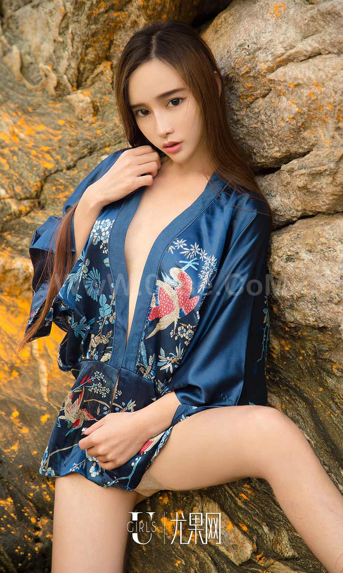 图片[12]-[Ugirls爱尤物] No.1165 Ai Xiao Qing (艾小青)-六色网