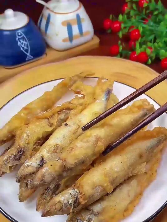 满满鱼籽的快乐，吃过多春鱼就知道