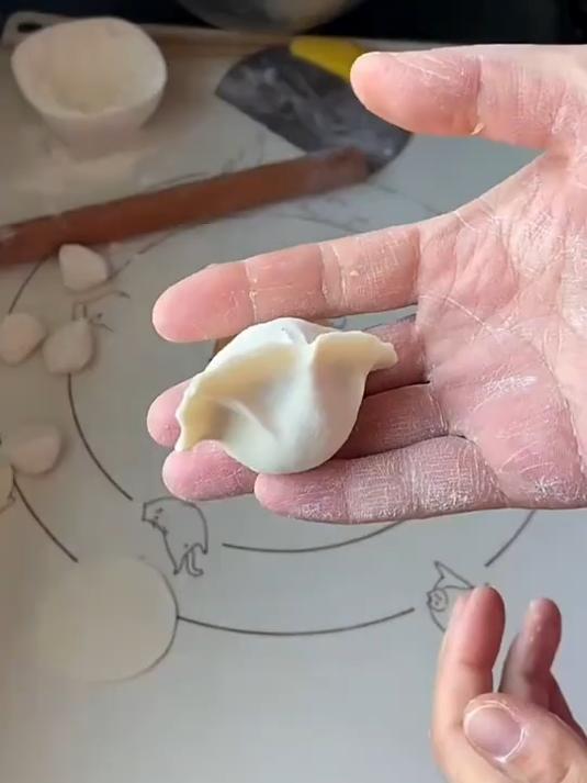 包饺子的超慢手法