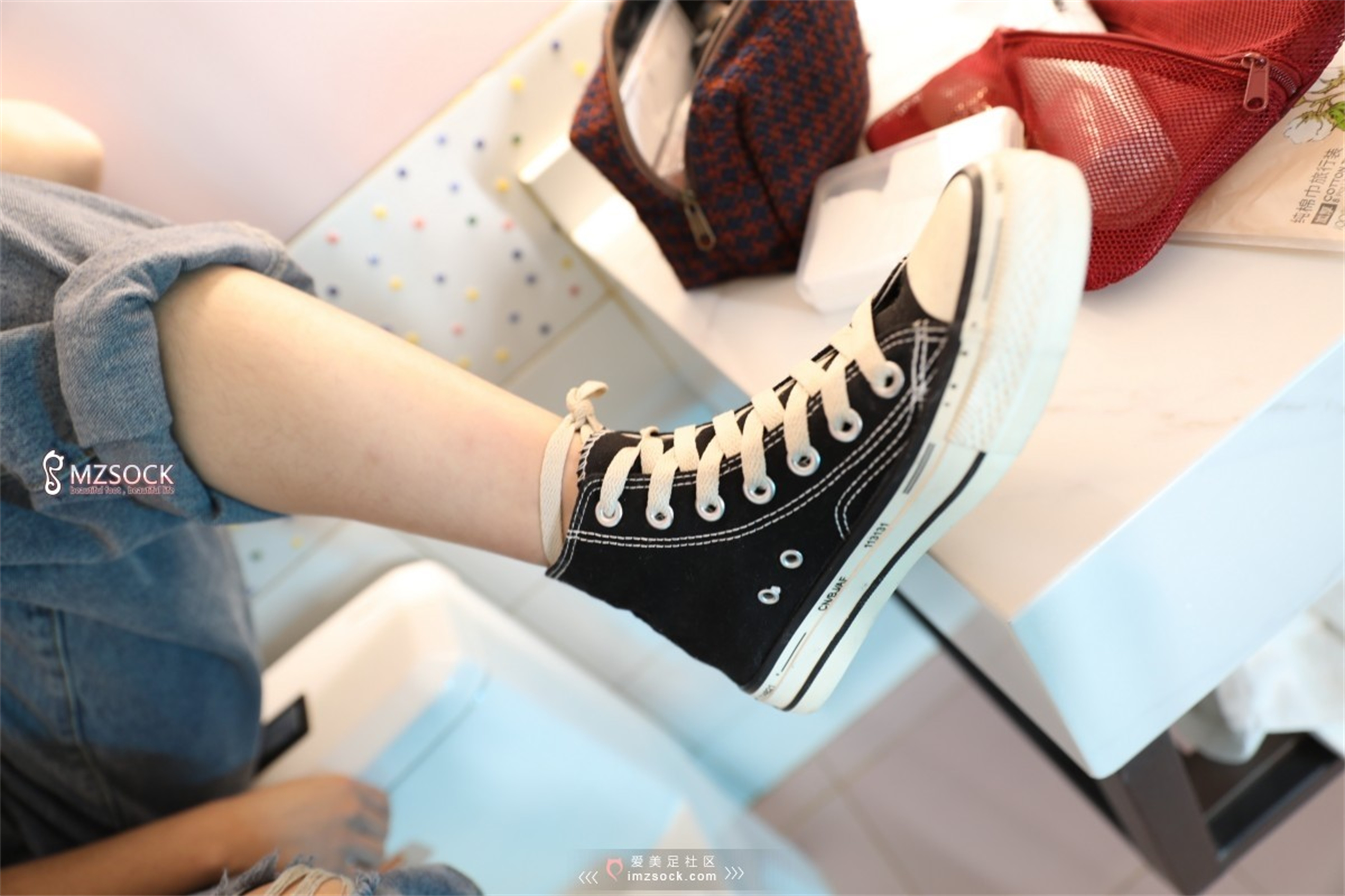 图片[90]-[MZSOCK]爱美足 NO.086 婷婷[90P164M]-六色网