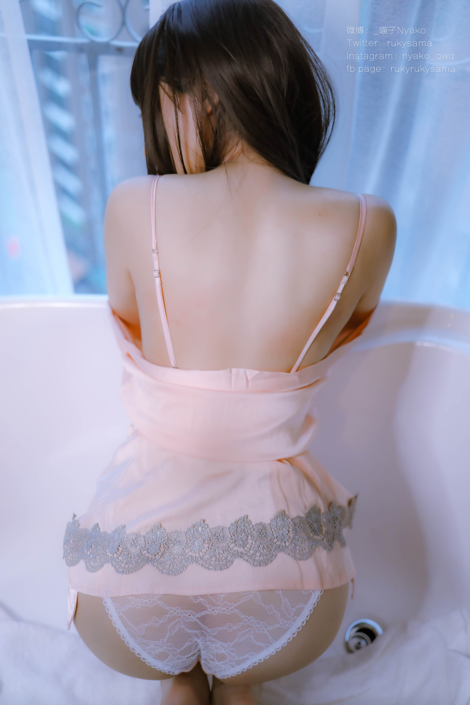 图片[23]-Nyako喵子 NO.027 – 丝绸睡衣 [80P+1V370M]-六色网