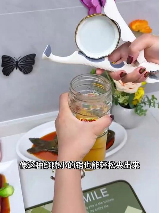 厨房防烫神器三合一取碗夹,端热菜不烫手防滑稳固家用必备#防烫夹##厨房好物推荐##夹碗盘神