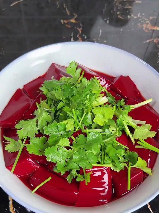 贵州特色美食凉拌猪血 地方特色美食 我的乡村生活_字幕版