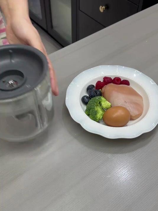 莓果小蛋糕 莓果蛋糕“莓”难度!