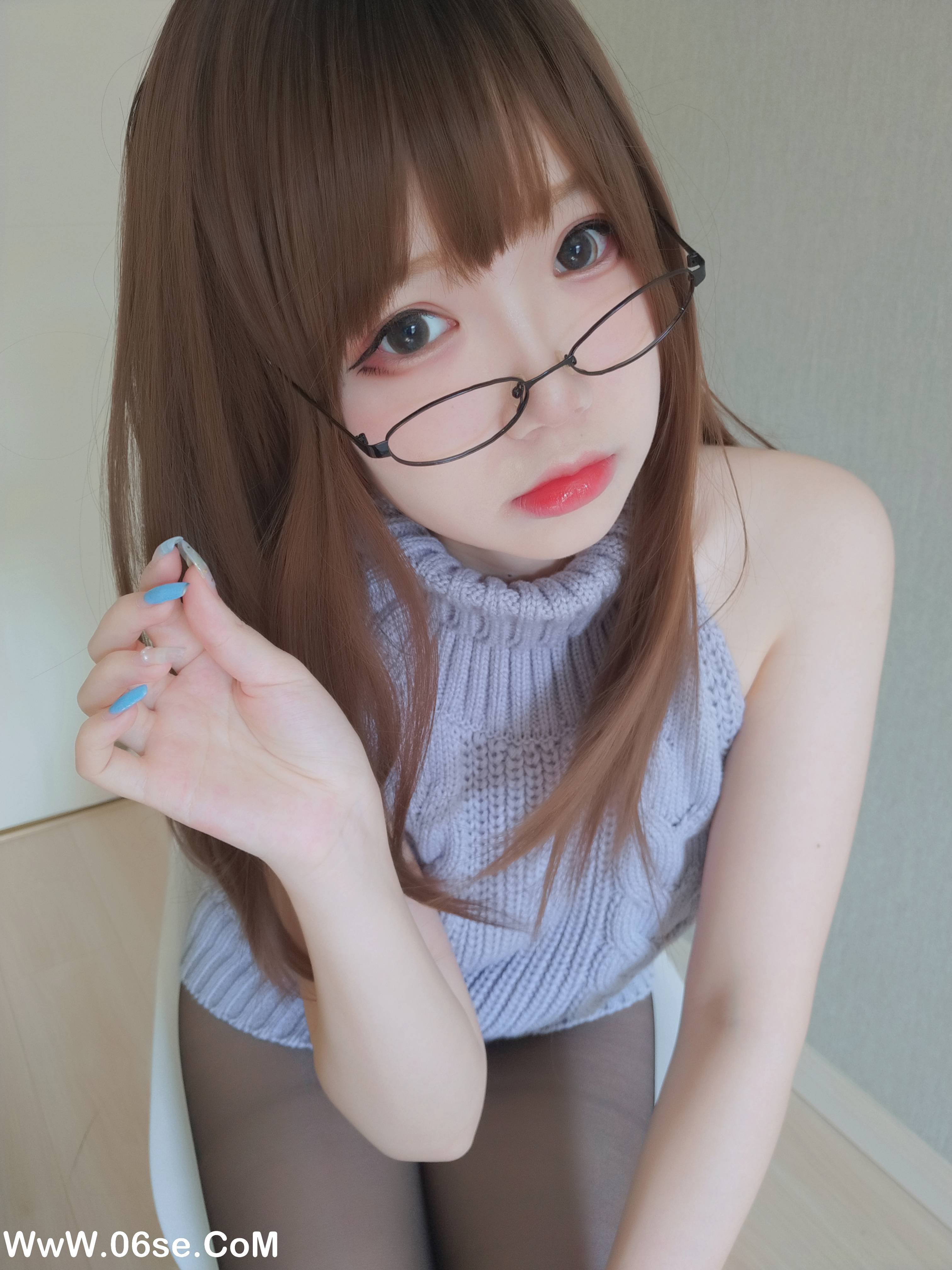 图片[52]-雪晴 – NO.027 黑丝漏背毛衣[156P+38V2.23G]-六色网